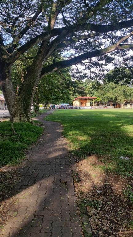Noahs Ark Transit Stay Moratuwa Exterior photo